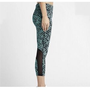 Nike Power Epic Lux Capri Legging Medium M Green Black Pant Tight Crop